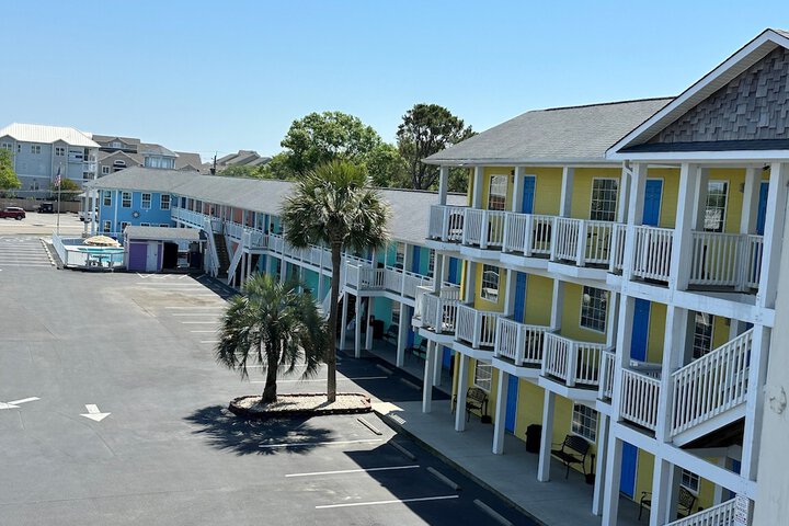 Pirates Cove