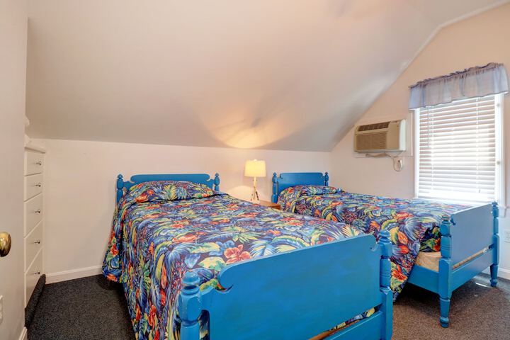 Room 49 of 87