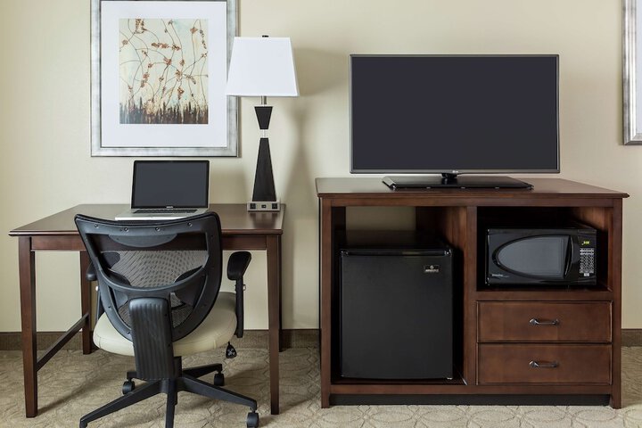 Hampton Inn & Suites Philadelphia Montgomeryville