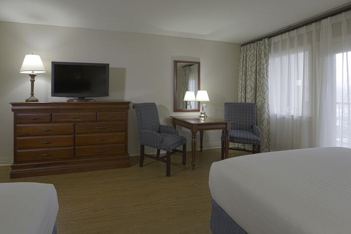 Music Road Resort Hotel and Inn