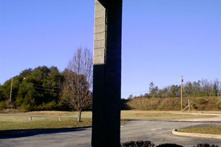 Campton Parkway Inn