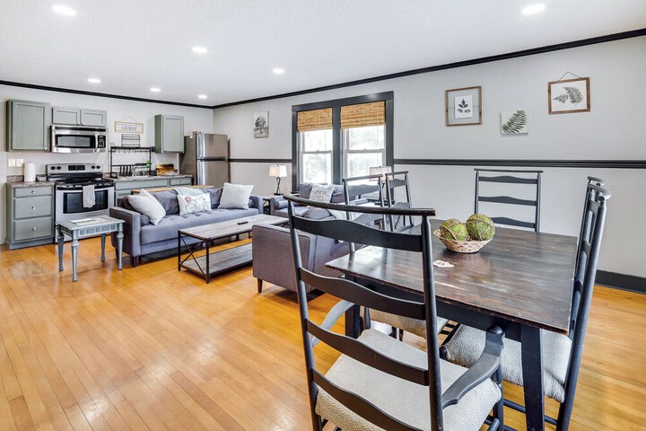 Bright Brevard Home Near Downtown & Trails