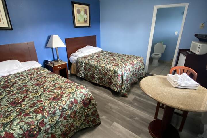 Room 93 of 95