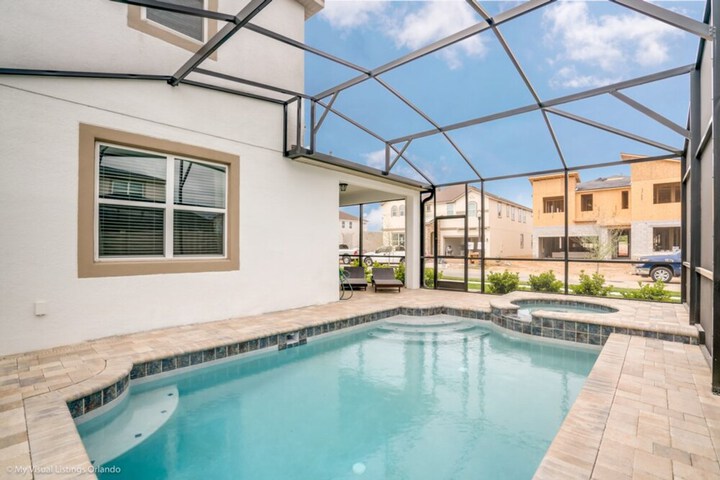 Pool 5 of 50