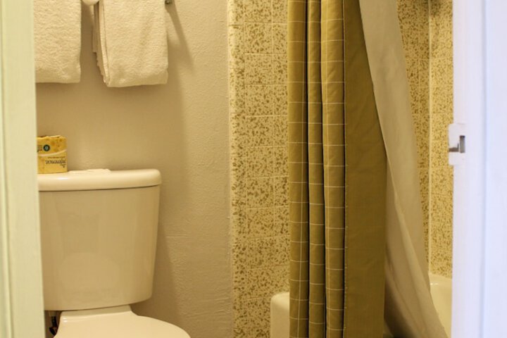 Room 22 of 27