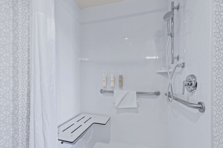 Hampton Inn & Suites Greeley