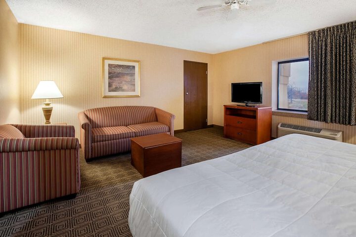 Room 19 of 50