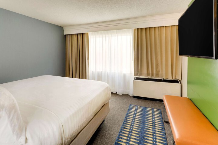 Sonesta Select San Francisco Airport Oyster Point Waterfront