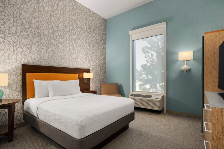 Home2 Suites by Hilton Baltimore / Aberdeen MD