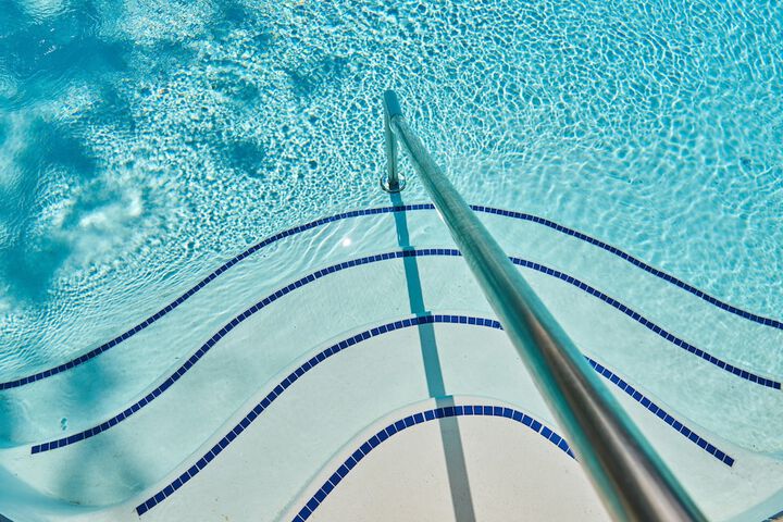 Pool 30 of 119