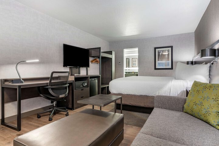 Room 36 of 42