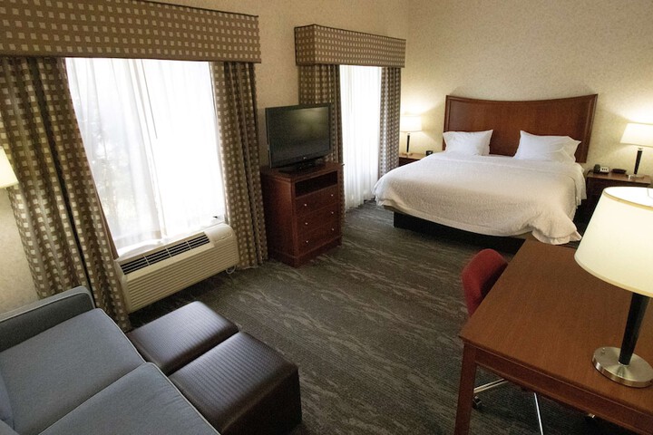 Room 12 of 24