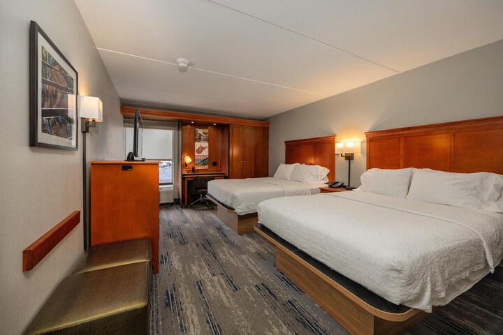 Hampton Inn Wheeling