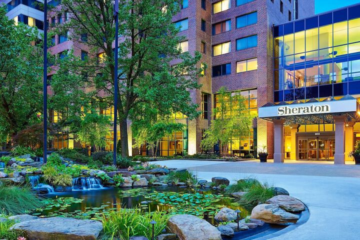 Hotel Exterior 41 of 41