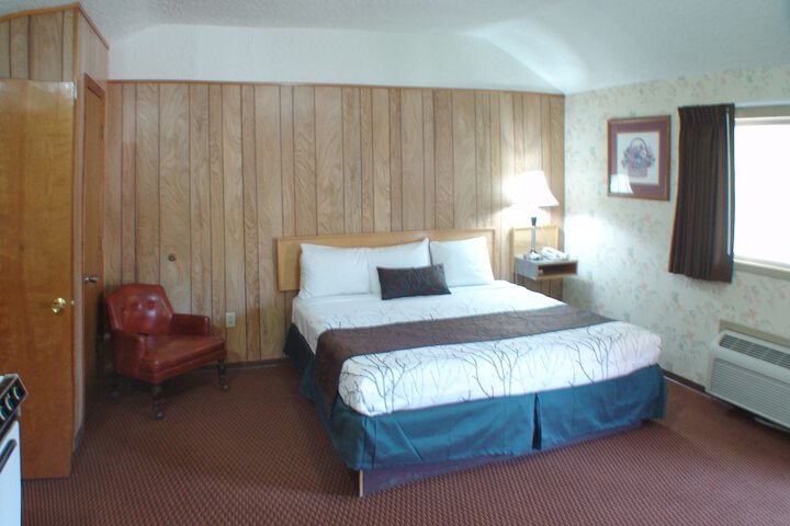 Room 25 of 34