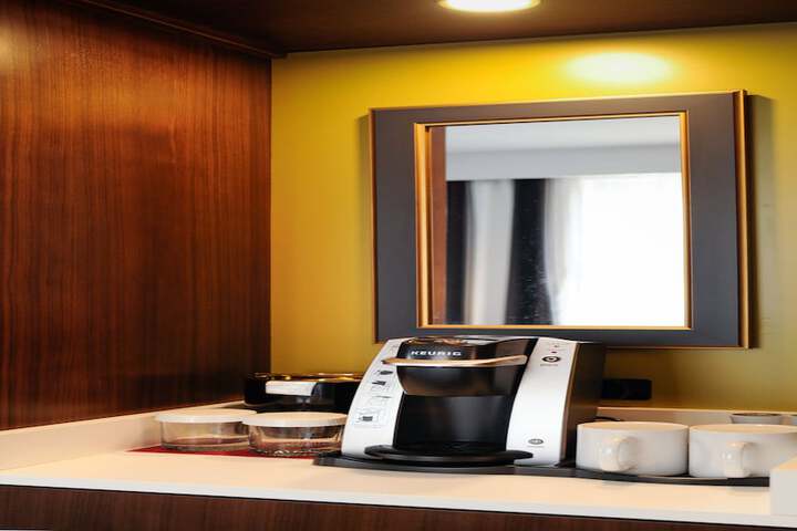 Hotel Indigo Kansas City Downtown by IHG