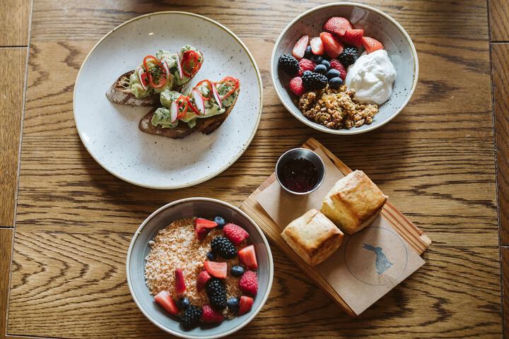 Breakfast/Coffee Service 72 of 83