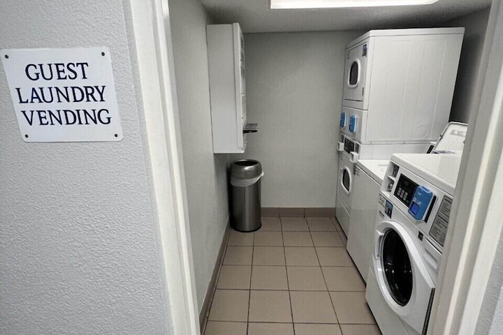 Motel 6 Council Bluffs IA - Omaha East
