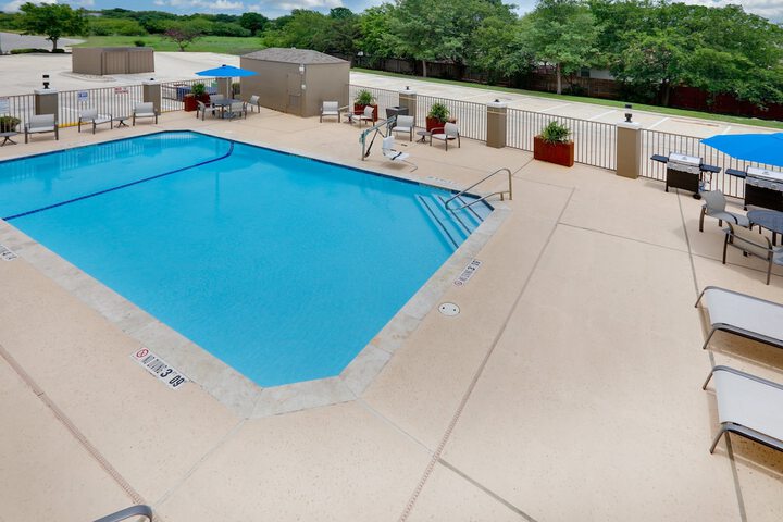 Pool 9 of 57