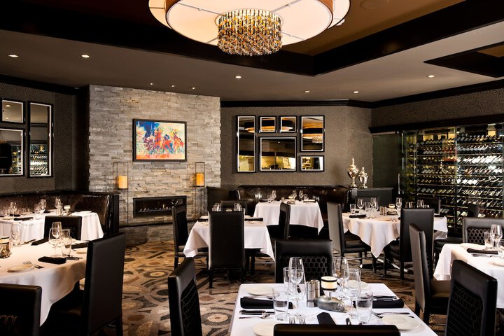 Dining 42 of 55