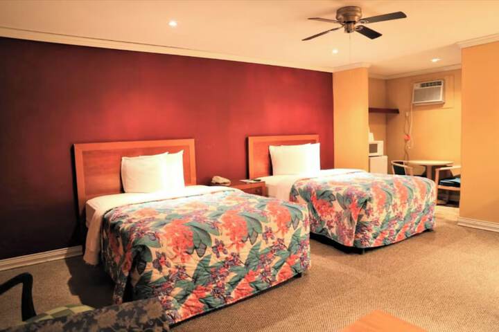 Room 85 of 157