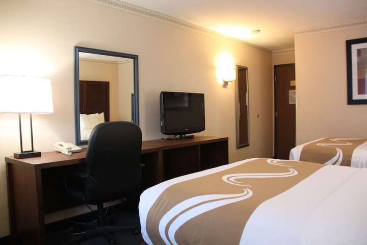 Room 5 of 13