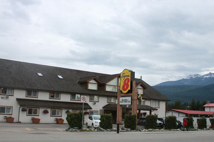 Super 8 by Wyndham Valemount