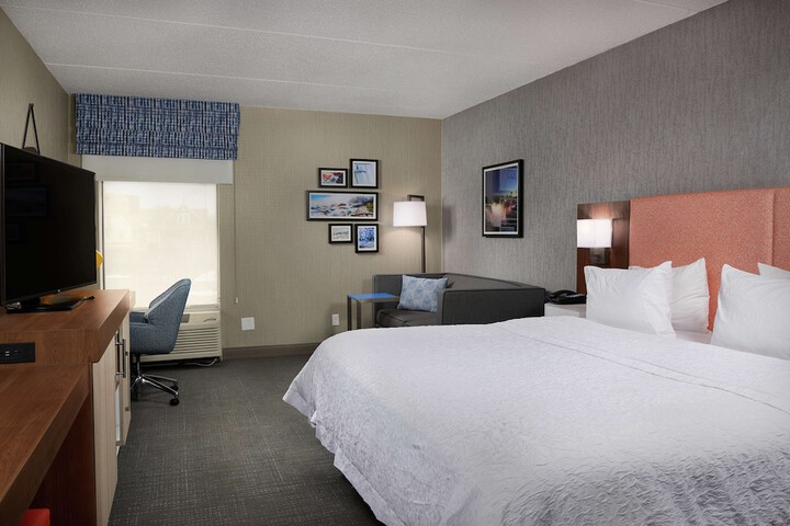 Room 12 of 23