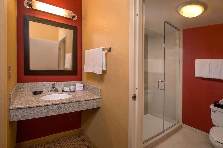 Room 7 of 23