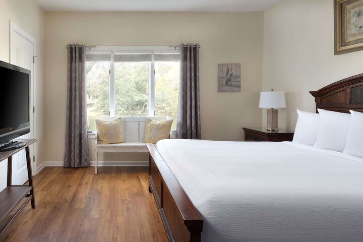 Room 118 of 187