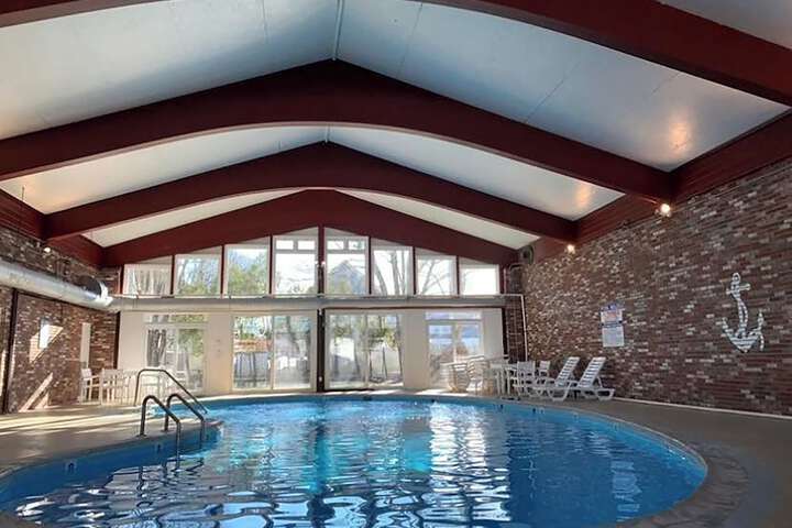 Pool 6 of 33