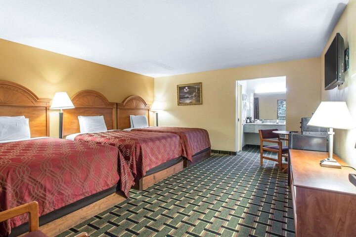 Econo Lodge Dalton West