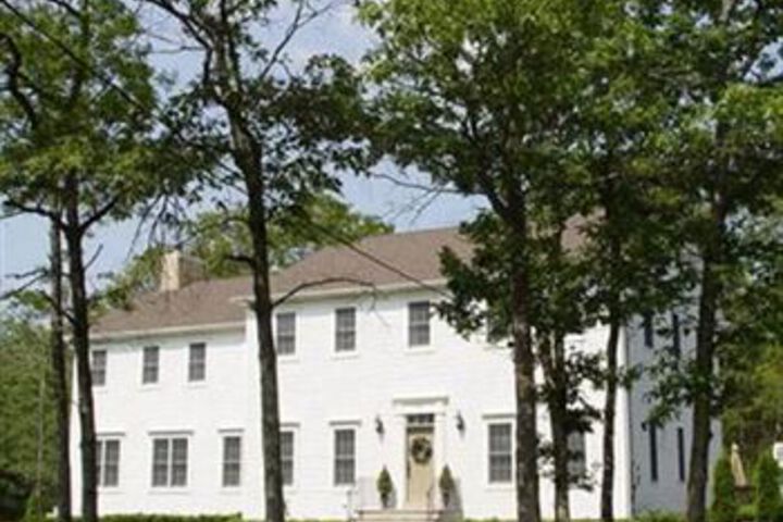 The Shearwater Inn