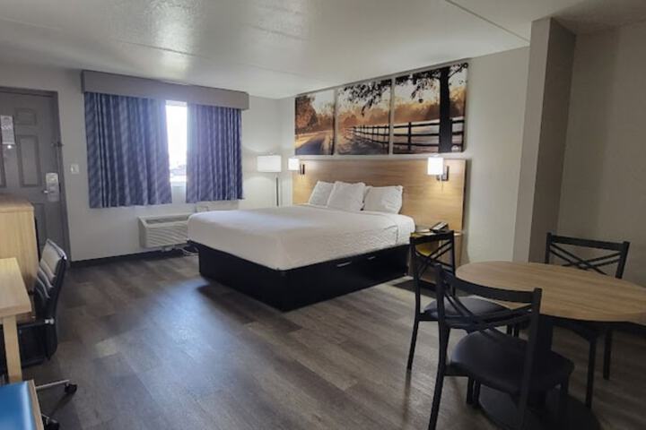 Room 18 of 70