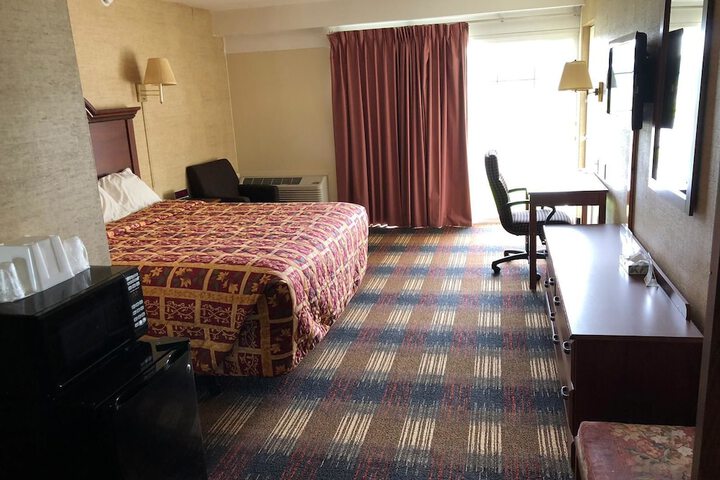 Red Carpet Inn North Syracuse