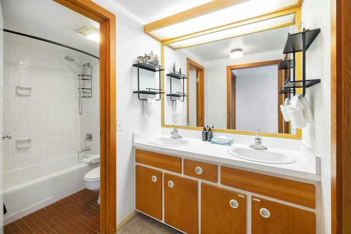 Evergreen Condominiums by Vail Resorts