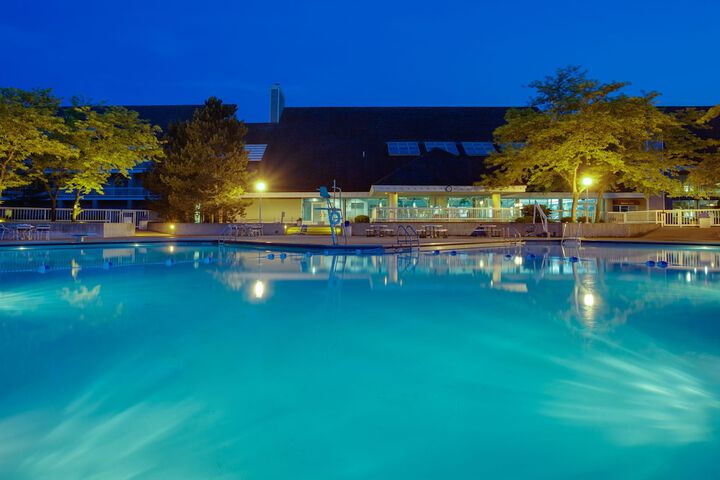 Pool 16 of 58