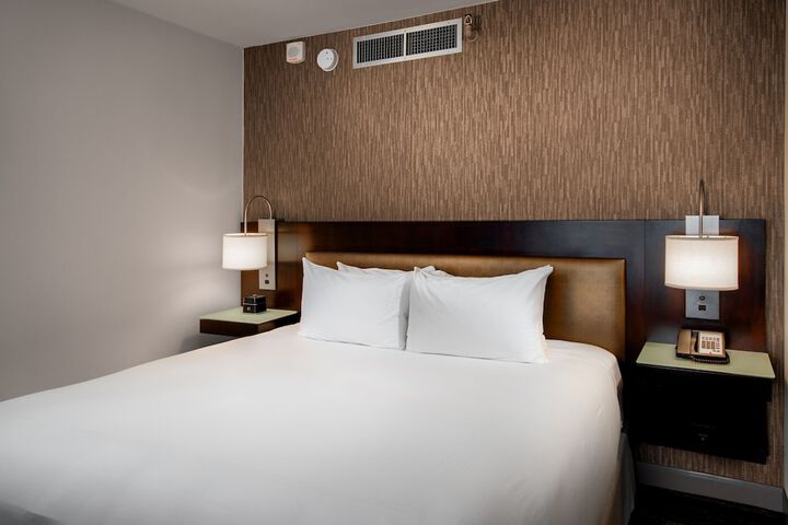 Room 18 of 45