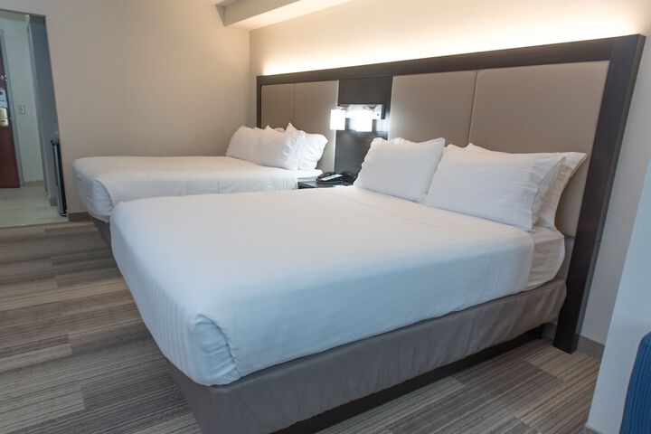 Room 20 of 84