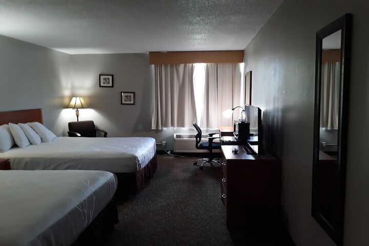 Room 22 of 76
