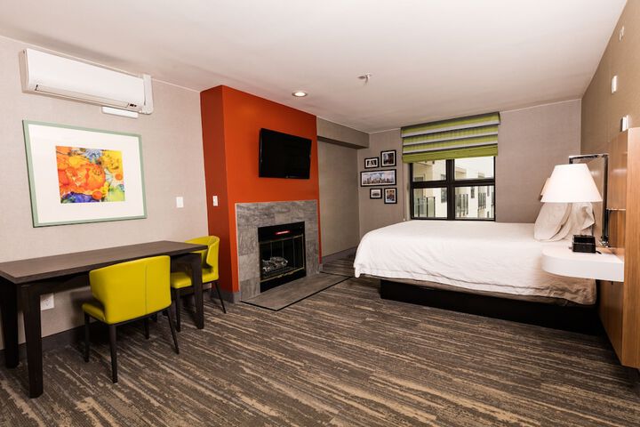 Room 41 of 59