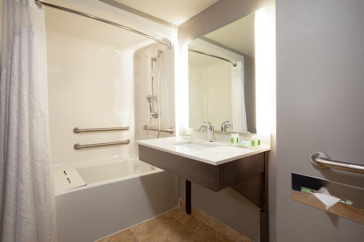 Holiday Inn Conference Center - Valdosta by IHG