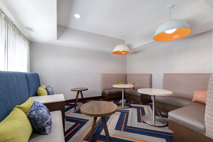 Hotel Interior 10 of 45