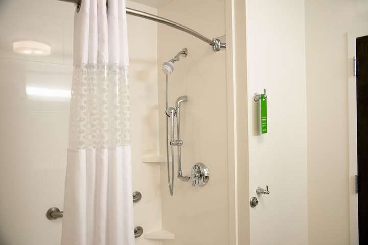 Hampton Inn Charleston-Southridge