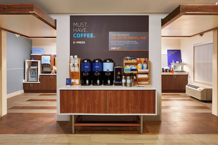 Holiday Inn Express Miami Airport Blue Lagoon Area by IHG