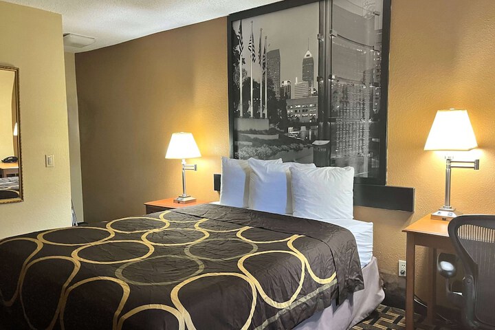 Room 7 of 31