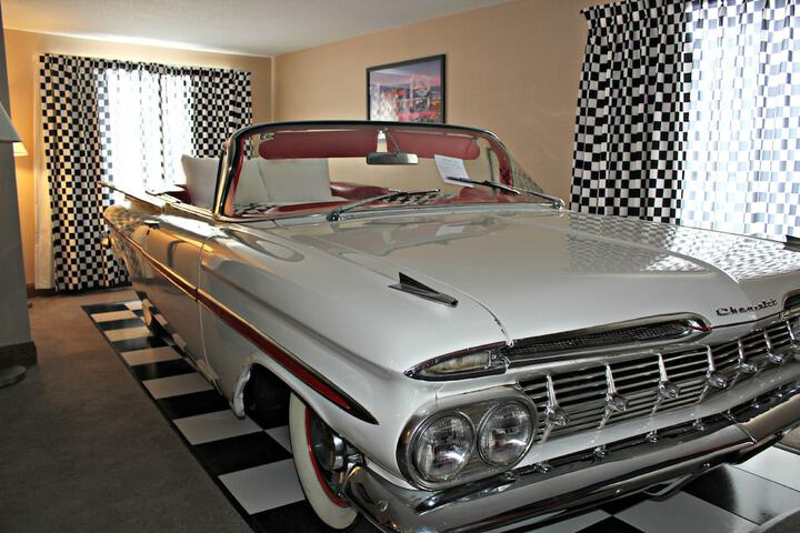 Room 18 of 57