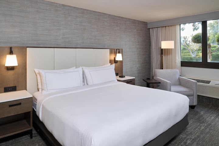 DoubleTree by Hilton Buena Park
