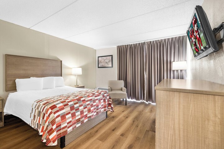 Room 18 of 23