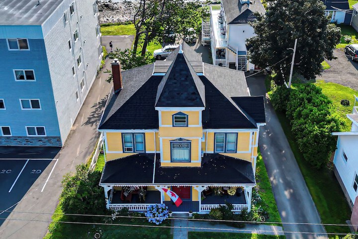 Come From Away B & B Inn